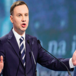 Sondaż: ocena prezydenta Andrzeja Dudy rok po wygranych wyborach